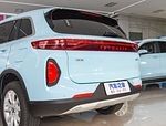Skyworth 2024 HT-i II SUV Electric And Hybrid Car With 1.5L Engine 205km MAX Range Kiri Lampu Kemudi Interior Dark Col