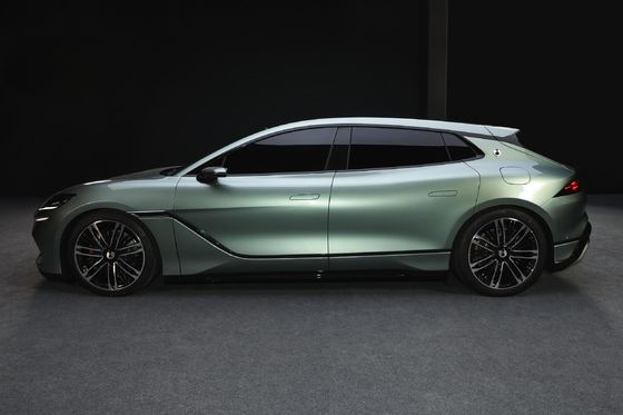 2024 Popular New Energy Vehicles Denza Z9 GT 700km Mobil Ev Jangka Panjang