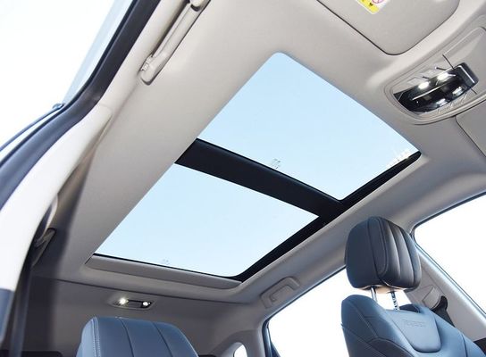 Mobil hibrida EXCEED Classic 2023 di Chery EXCEED ET-i 1.5T 156hp L4 + 125motor listrik 180km / jam kecepatan tertinggi 0-100km / jam dalam 7 detik