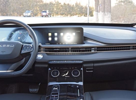 Mobil hibrida EXCEED Classic 2023 di Chery EXCEED ET-i 1.5T 156hp L4 + 125motor listrik 180km / jam kecepatan tertinggi 0-100km / jam dalam 7 detik