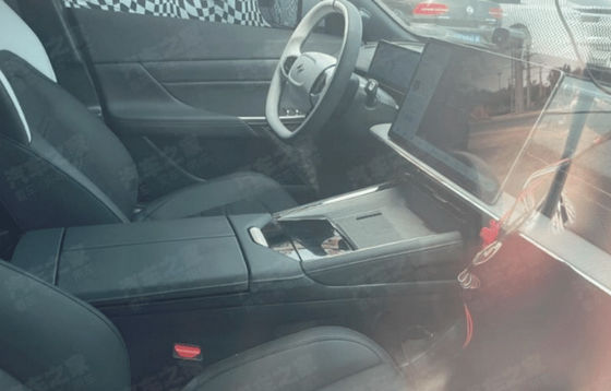 Pre Sale 2024 NEWEST Kendaraan Listrik Murni Dongfeng Eπ 008 Ev 5pintu/6seater SUV CLTC 636km 200kw Motorpower EV CAR Baru