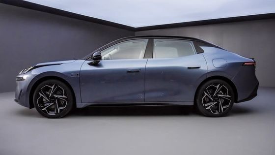 Hari ini terbaru diluncurkan LYNK & CO 07 EM-P 126km jangkauan panjang pro PHEV 160 kW motor listrik & 350N.m torsi kendaraan energi baru