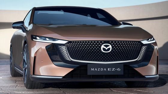 Kendaraan listrik murni pertama Mazda EZ-6 adalah sedan roda belakang yang ramping dengan