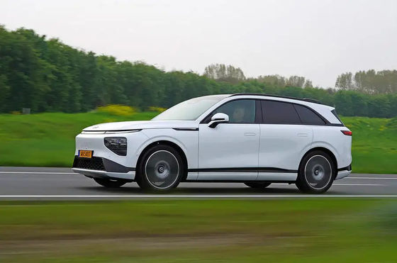 SUV listrik premium baru -Xpeng G9 2024 570km pro dengan 230 motor tenaga 430N.m Torsi 6.4sec 0-100km/h akselerasi