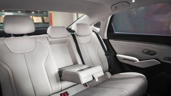 Kendaraan Hybrid Baru 2024 BYD Qin L Dm-i 1.5T 101Ps.L4 Mesin Dengan 218Ps Motor Listrik Daya 180km / h Kecepatan tertinggi