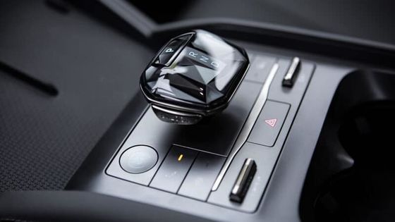 Kendaraan Hybrid Baru 2024 BYD Qin L Dm-i 1.5T 101Ps.L4 Mesin Dengan 218Ps Motor Listrik Daya 180km / h Kecepatan tertinggi