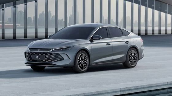 Kendaraan Hybrid Baru 2024 BYD Qin L Dm-i 1.5T 101Ps.L4 Mesin Dengan 218Ps Motor Listrik Daya 180km / h Kecepatan tertinggi