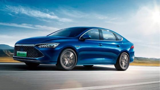 Kendaraan Hybrid Baru 2024 BYD Qin L Dm-i 1.5T 101Ps.L4 Mesin Dengan 218Ps Motor Listrik Daya 180km / h Kecepatan tertinggi