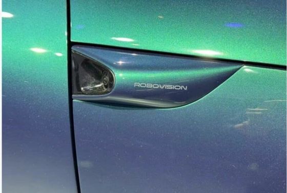 Pra-penjualan Geely&Baidu Joint Brand Jiyue07 kendaraan listrik murni dengan 200kw/271P.s tenaga motor 2WD drive train 4door/5seats