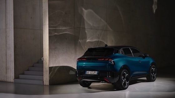 Mobil Kompak EV Pertama Alfa Romeo Junior Electric Dengan Baterai 54,8kwh Dan Daya Maksimum 158kW, hingga 345 mil jangkauan