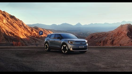 Siap untuk pergi Pure Electric Crossover Ford Explorer AWD dengan 532km WLTP 250kw/340P.s kekuatan motor dan kecepatan tertinggi 180km / h