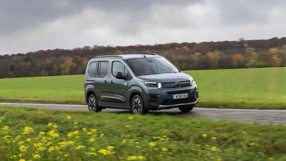 NEW CITROEN e-Berlingo Kendaraan Listrik Baru 339km Jangkauan baterai 52kwh dengan 100kw ((136P.s) Daya motor & 132km / h kecepatan tertinggi