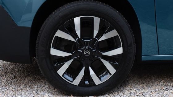 NEW CITROEN e-Berlingo Kendaraan Listrik Baru 339km Jangkauan baterai 52kwh dengan 100kw ((136P.s) Daya motor & 132km / h kecepatan tertinggi