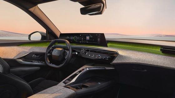 Presale 2024 Peugeot E-5008 SUV 500km Range Topping 326 tenaga kuda (240 KW) Dual Motor AWD Kendaraan Listrik Murni