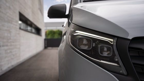 9 Seater EV Mercedes-Benz EVito Tourer Long Dengan Motor Listrik 201bhp Dan Baterai yang Bisa Digunakan 90kWh