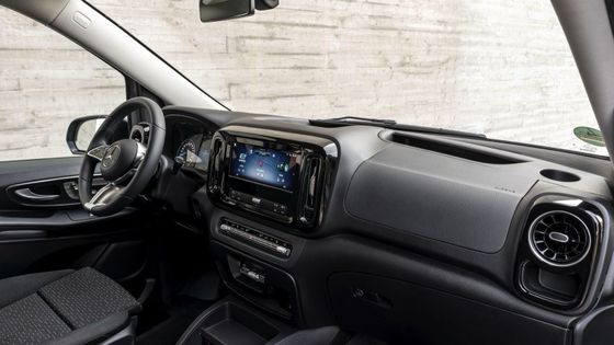 9 Seater EV Mercedes-Benz EVito Tourer Long Dengan Motor Listrik 201bhp Dan Baterai yang Bisa Digunakan 90kWh