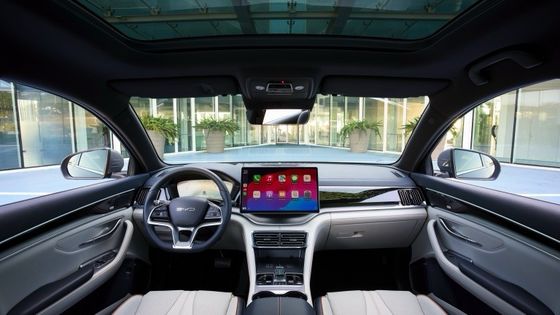 FWD 1.5L Engine At BYD SEAL U DM-i PHEV Mobil Listrik Dengan Motor Listrik 18.3kwh Baterai Daya Maksimal 214bhp