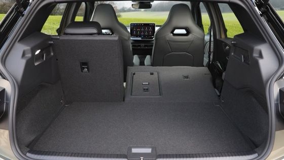 Mobil EV klasik dan terbaru Volkswagen ID 3 PRO WLTP 434km RANGE 150kw ((204P.s) Daya motor7.6sec Percepatan 0-100km/h