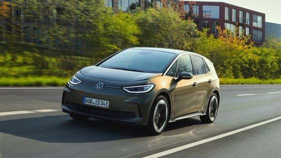 Mobil EV klasik dan terbaru Volkswagen ID 3 PRO WLTP 434km RANGE 150kw ((204P.s) Daya motor7.6sec Percepatan 0-100km/h