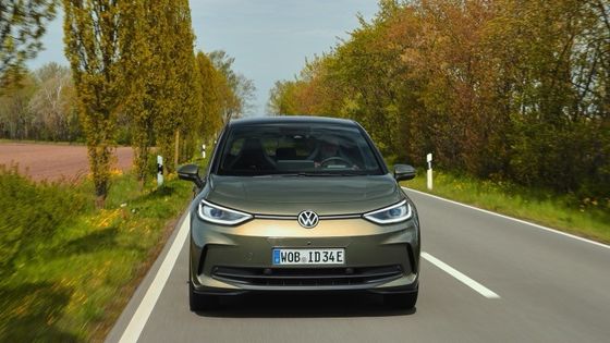 Mobil EV klasik dan terbaru Volkswagen ID 3 PRO WLTP 434km RANGE 150kw ((204P.s) Daya motor7.6sec Percepatan 0-100km/h