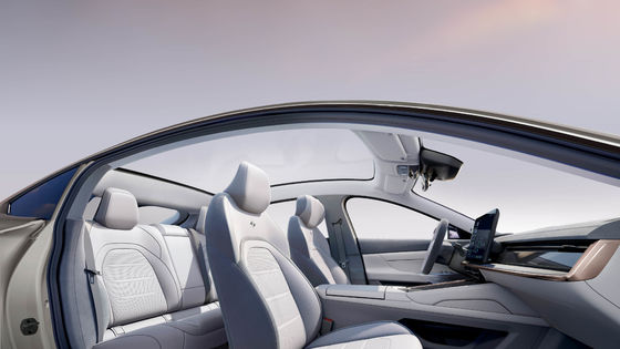 2024 kuat Dongfeng Eπ 007 200Pro EREV 200km CLTC 160kw motor daya 310N.m Torsi dengan 7.2s 0-100km / h akselerasi