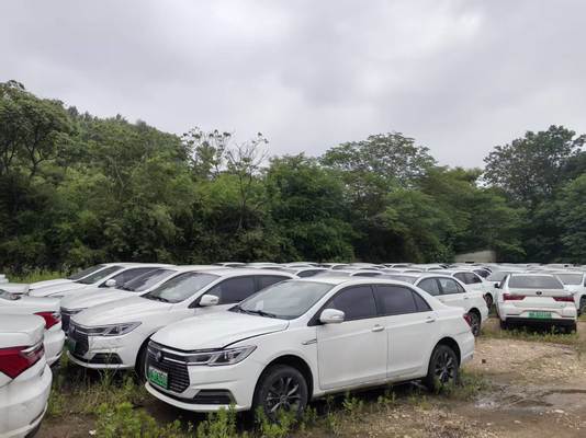 Kendaraan energi baru bekas / BYD, Volkswagen, Great Wall, Geely, Li Auto, Xiaomi, dll. Usia 2-5 atau 6-10 Tahun dengan Laporan Inspeksi Pihak Ketiga.
