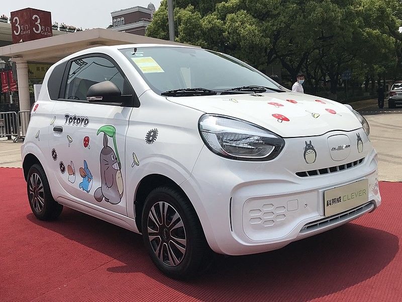 Kendaraan Listrik Murni Roewe Clever Semua-Listrik Mobil Mini Listrik Mobil 4 kursi Dengan 311km jangkauan tersedia