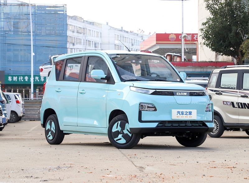 Baic Yuanbao 4 Seater Mini EV Electric Car New Energy Vehicle 120km Jangkauan CLTC