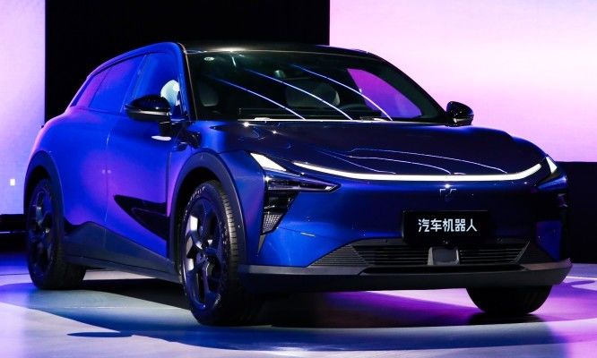 Robot Self Driving 2024 Jiyue01 200kw Motorpower 272 P.s 550km CLTC Range PURE ELECTRIC CAR Dengan kecepatan tertinggi pada 200km/h